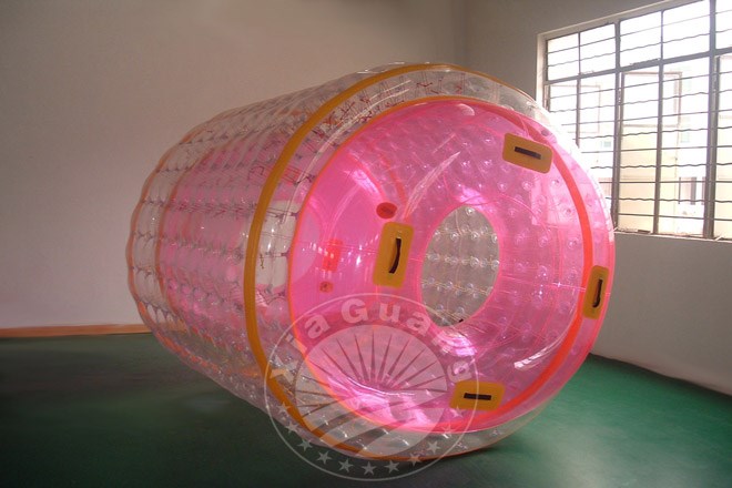 沧州粉色系充气水上滚筒